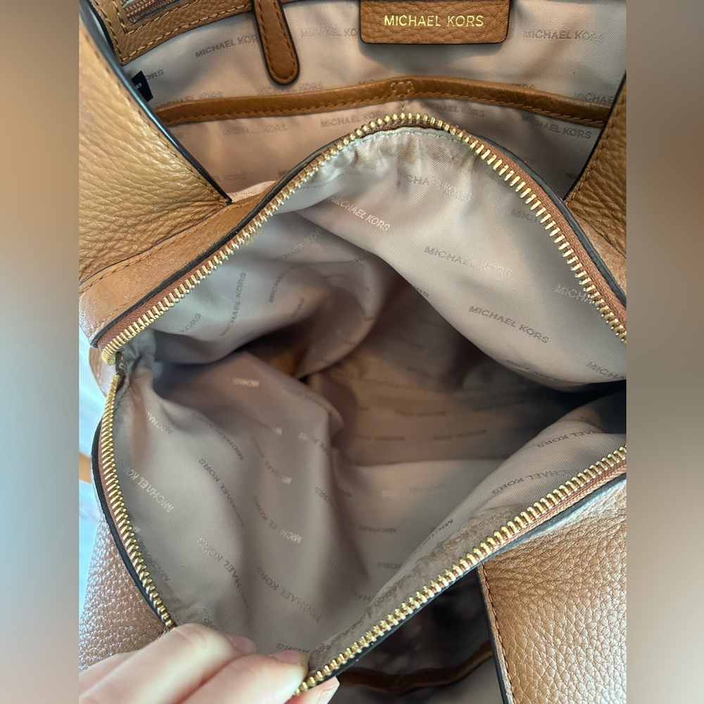 Michael Kors Raven Tote Large Shoulder Bag Acorn (brown) Pebbled Leather Gold - Picture 13 of 16